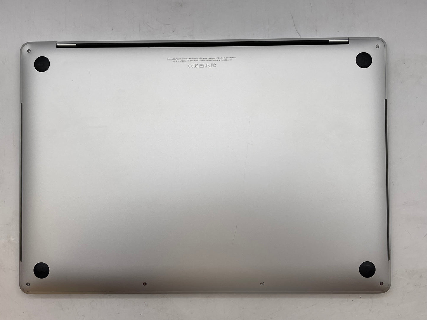 Apple 2018 MacBook Pro 15" TB 2.6GHz i7 16GB RAM 512GB SSD RP560X 4GB - Good