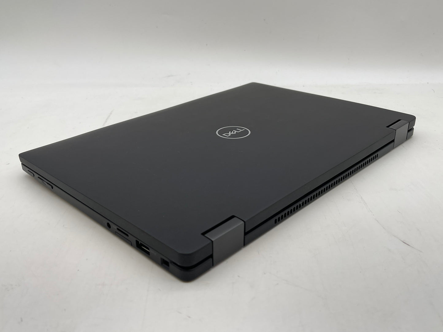 2019 Dell Latitude 7390 (2-in-1) 1.7GHz i5-8350U 8GB RAM 256GB SSD Excellent
