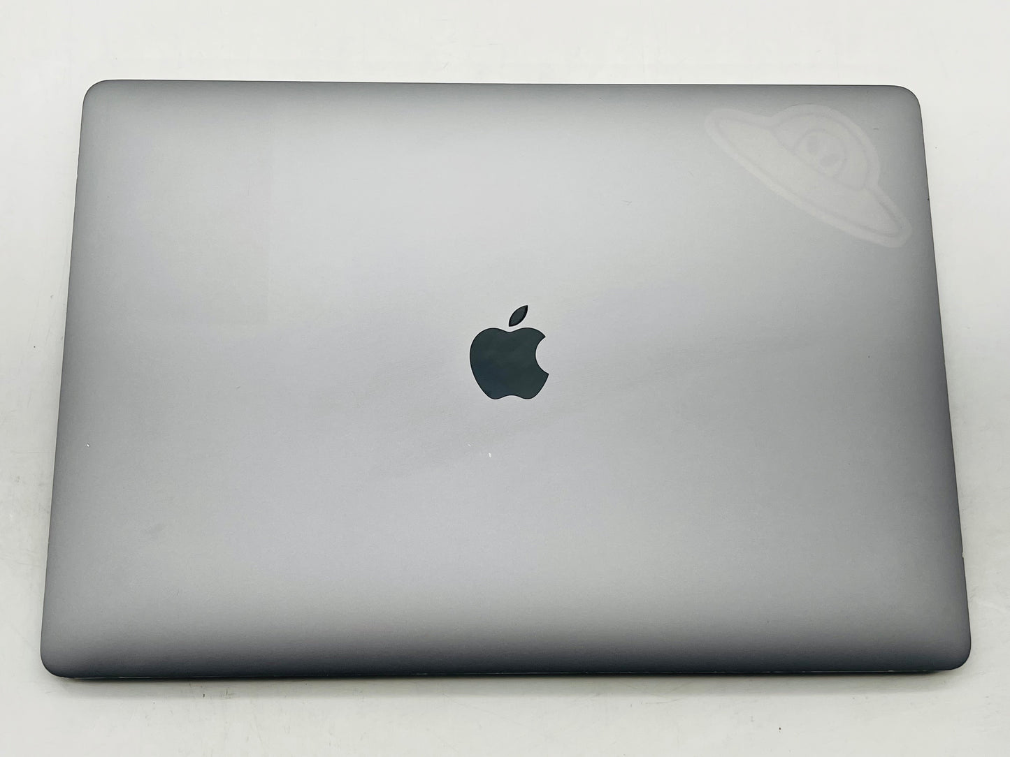 Apple 2017 Macbook Pro 15" 2.8 GHz Quad-Core i7 16GB 256GB SSD RP455