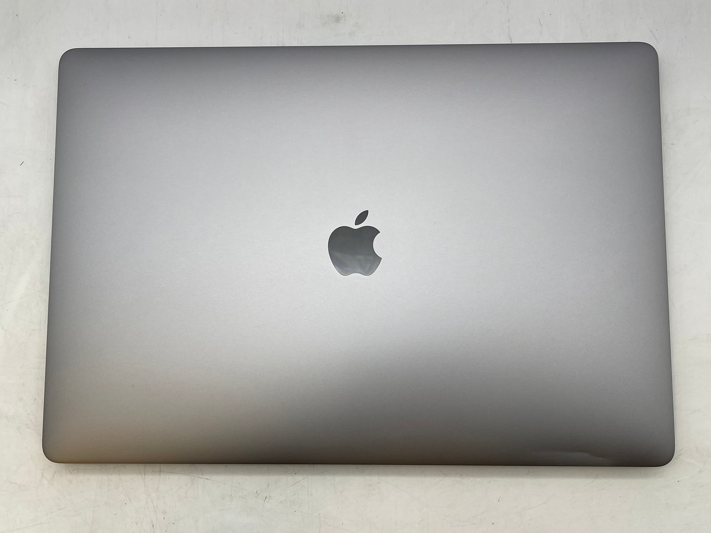 Apple 2019 16" MacBook Pro 2.3GHz 8-Core i9 32GB 1TB SSD RP5500M 8GB - 75 Cycles