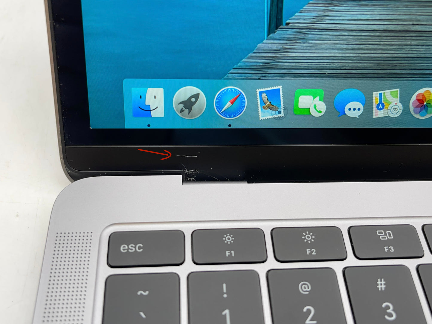 Apple 2018 MacBook Air 13 in 1.6GHz Dual-Core i5 8GB RAM 128GB SSD - Good