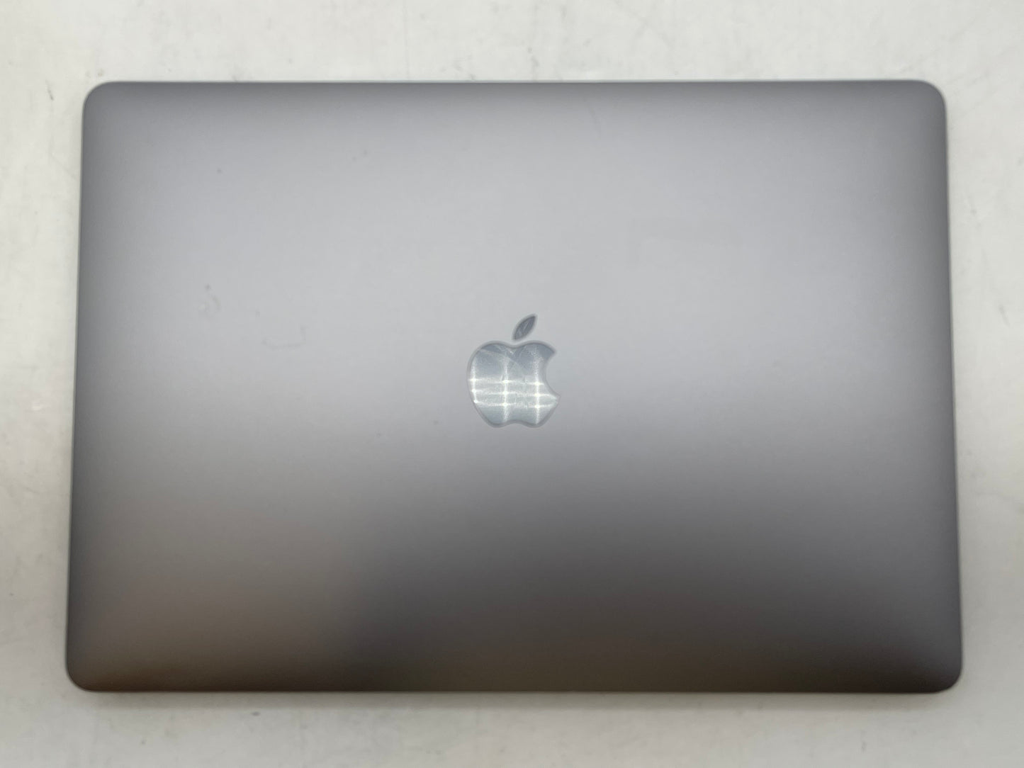 Apple 2018 MacBook Air 13 in 1.6GHz Dual-Core i5 16GB RAM 128GB SSD - Good