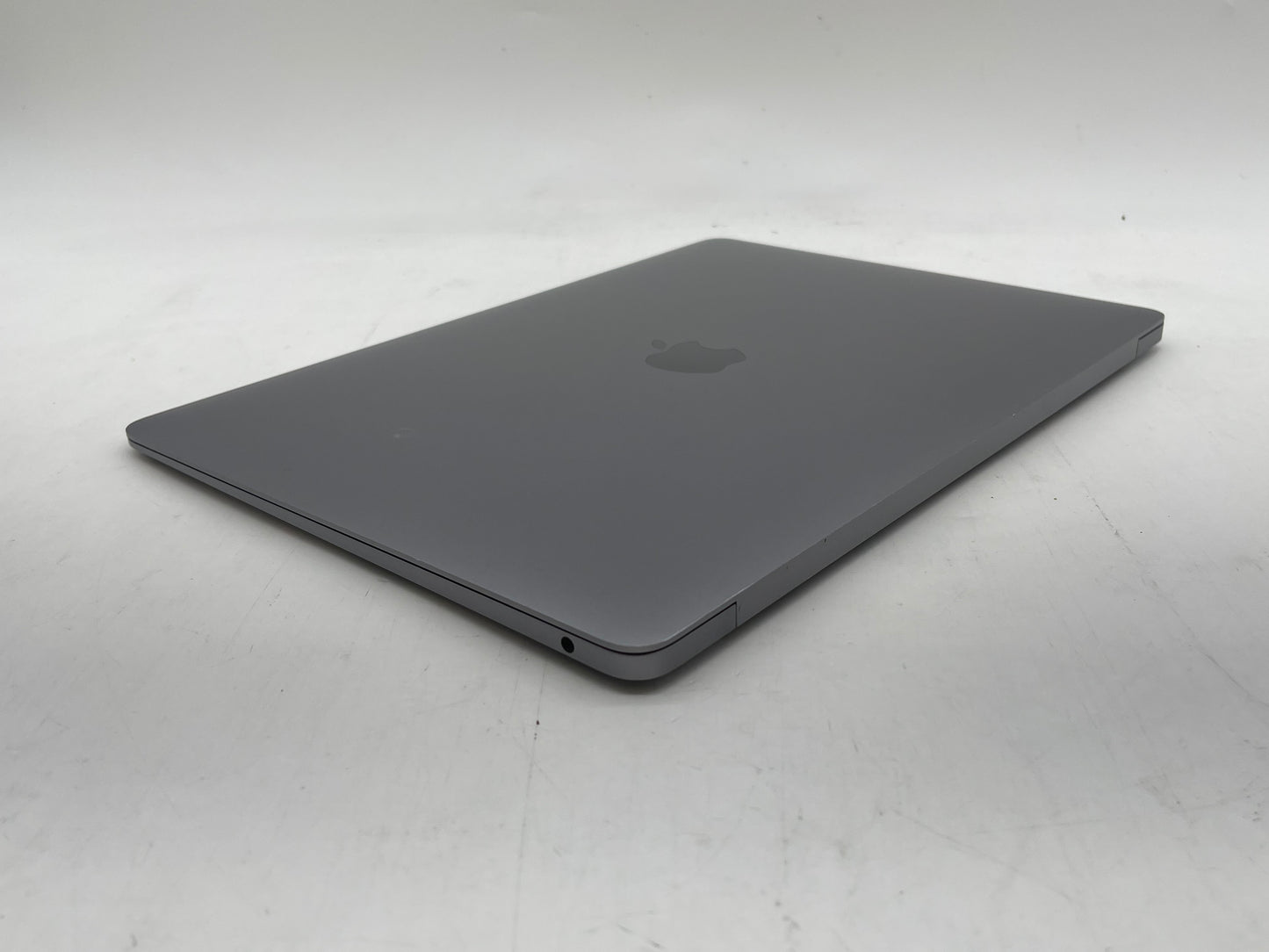 Apple 2018 MacBook Air 13 in 1.6GHz Dual-Core i5 16GB RAM 128GB SSD - Good