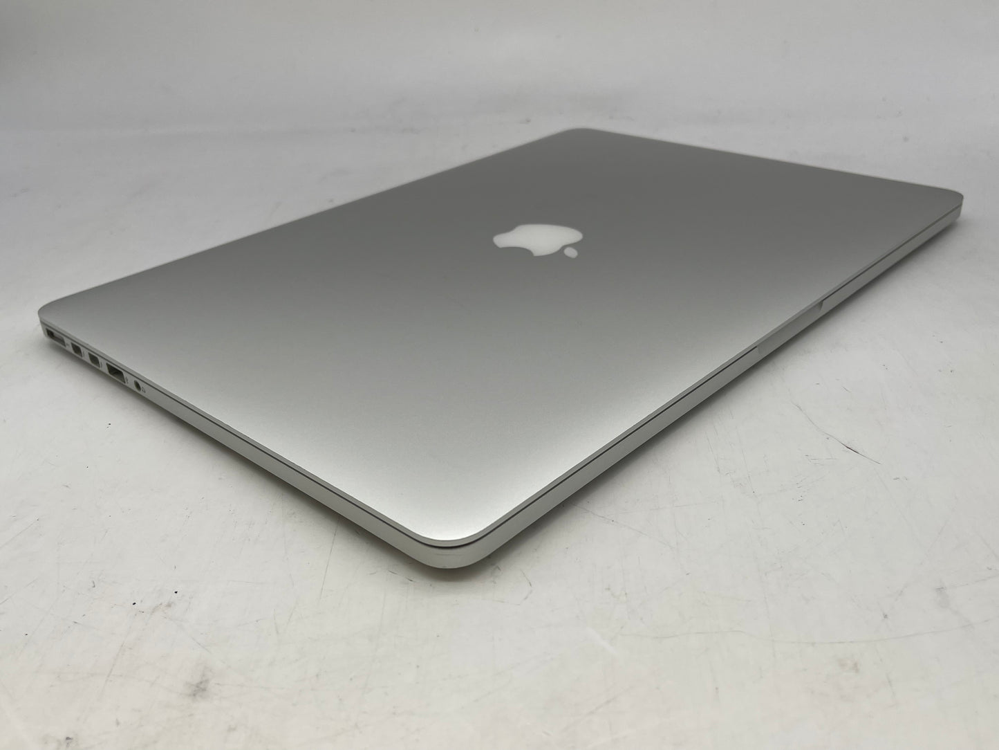 Apple late 2013 MacBook Pro 15" Retina 2GHz i7 16GB RAM 512GB SSD - Very Good