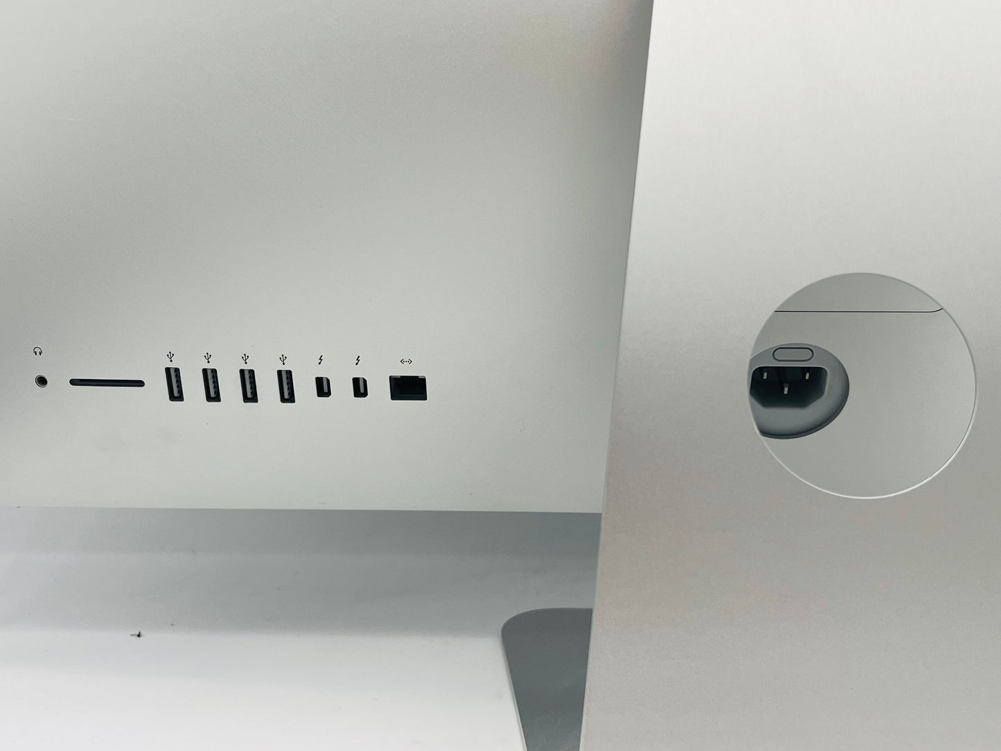 Apple 2012 27" iMac 3.2GHz Quad-Core i5 8GB 128GB SSD GTX 675MX 1GB- Excellent