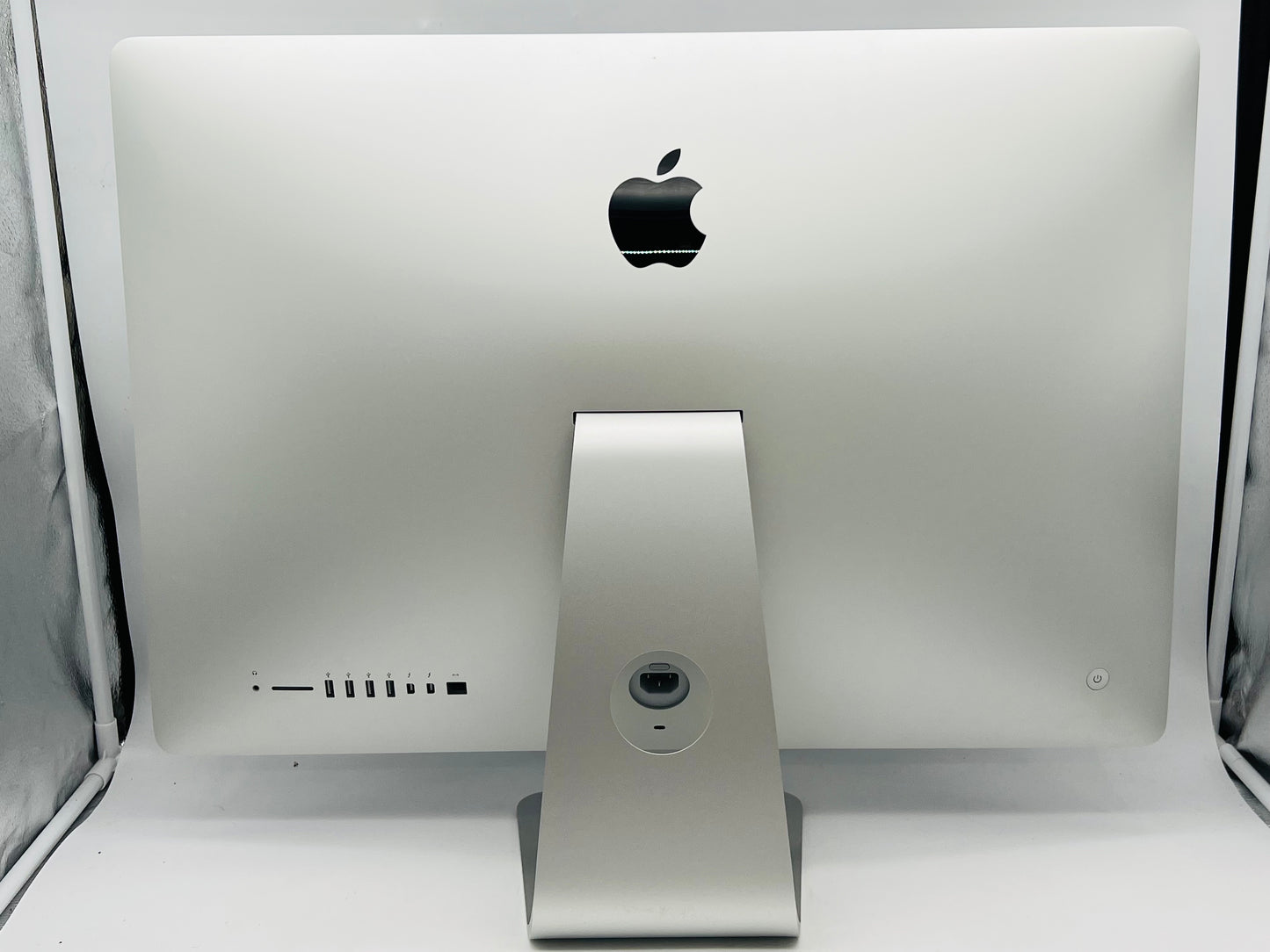 Apple 2015 27" iMac 3.3GHz Quad-Core i5 32GB 1TB FD R9 M290 2GB- Excellent