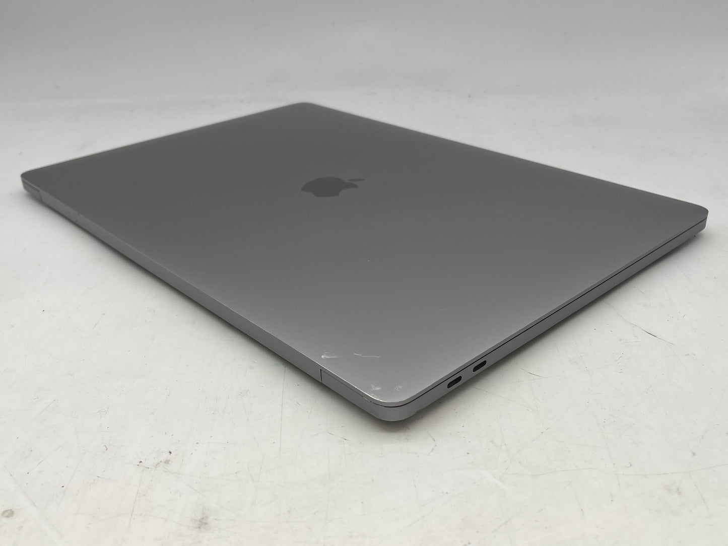 Apple 2019 16" MacBook Pro 2.6GHz i7 16GB RAM 512GB SSD RP5300M 4GB -High Cycles