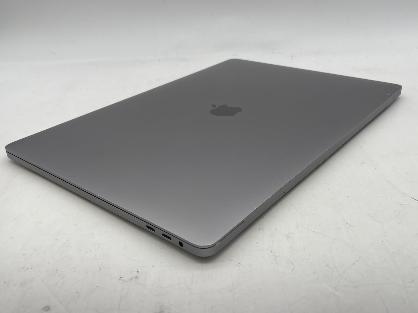 Apple 2019 16" MacBook Pro 2.6GHz i7 16GB RAM 512GB SSD RP5300M 4GB -High Cycles