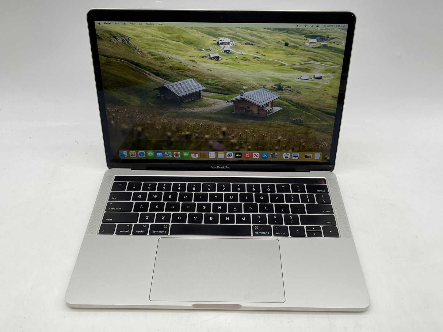 Apple 2017 MacBook Pro 13 in 3.1GHz i5 8GB RAM 256GB SSD IIPG 650 - Good