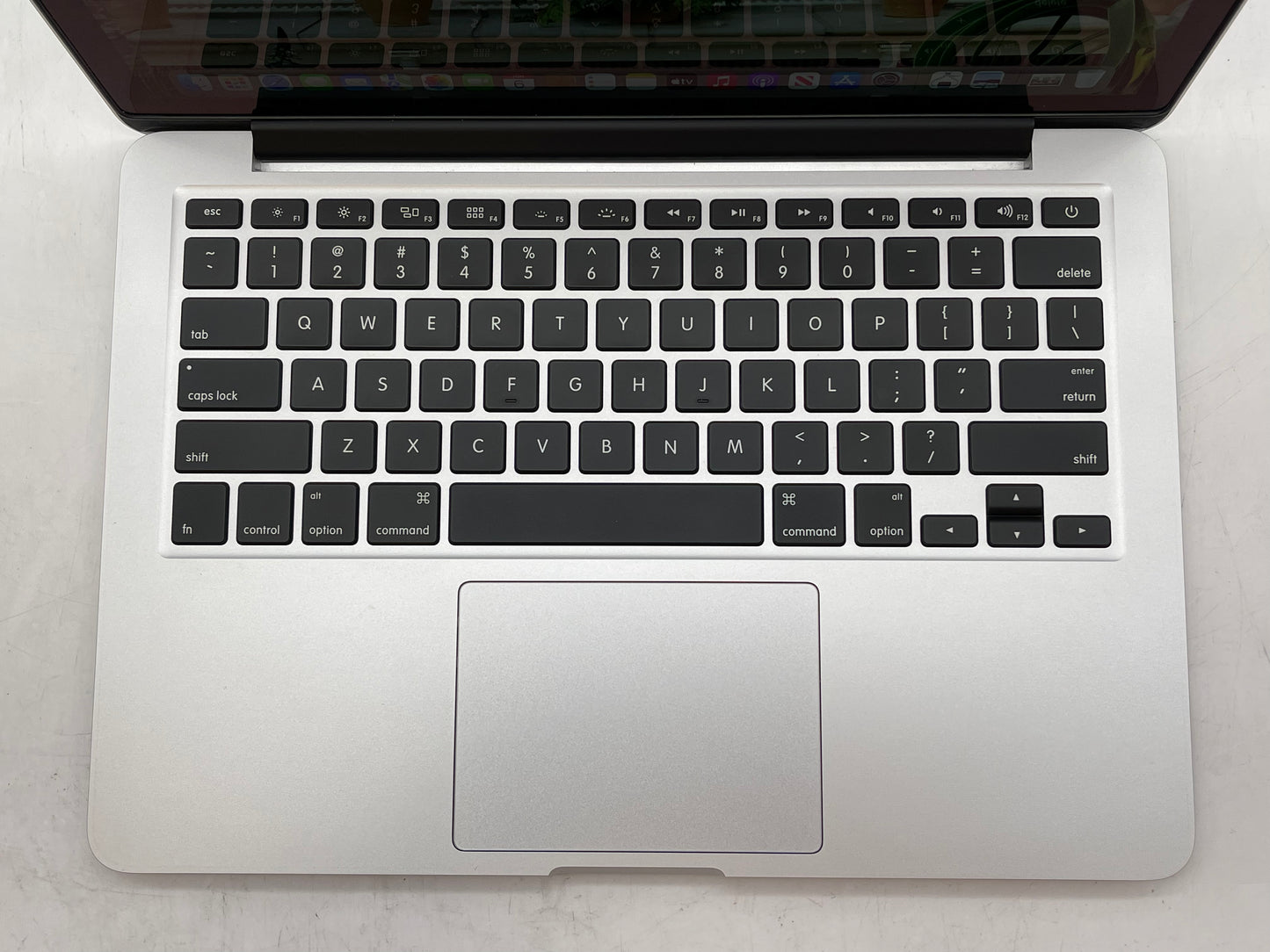 Apple 2015 MacBook Pro 13" Retina 3.1GHz i7 16GB RAM 512GB SSD - Excellent