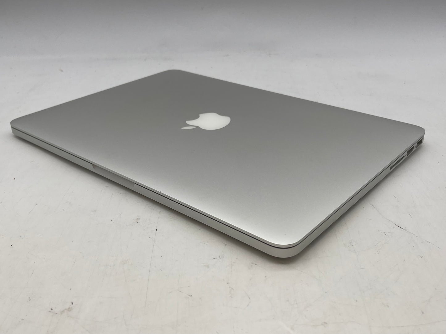 Apple 2015 MacBook Pro 13" Retina 3.1GHz i7 16GB RAM 512GB SSD - Excellent