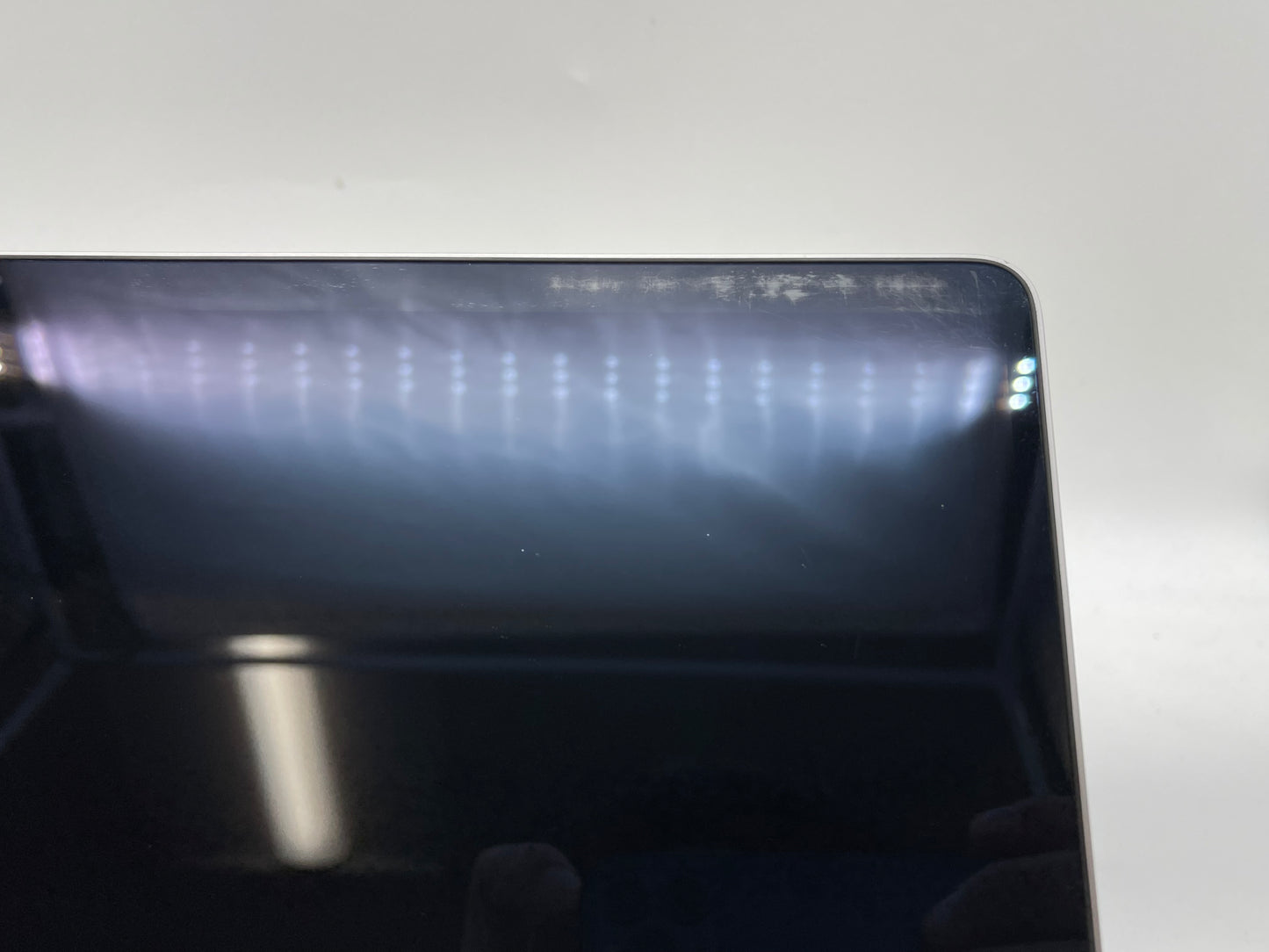 Apple 2019 16" MacBook Pro 2.6GHz i7 16GB RAM 512GB SSD RP5300M 4GB - Very Good