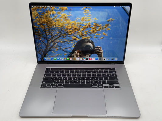Apple 2019 16" MacBook Pro 2.6GHz 6-Core i7 32GB RAM 512GB SSD RP5300M - Good