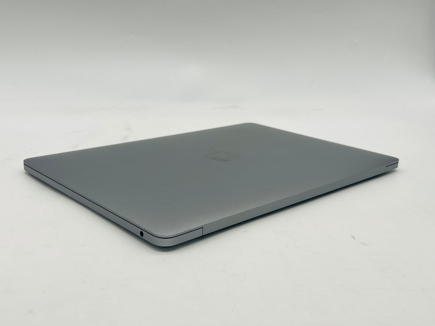 Apple 2017 MacBook Pro 13" 2.3GHz Dual Core i5 16GB 128GB SSD I640- Very Good