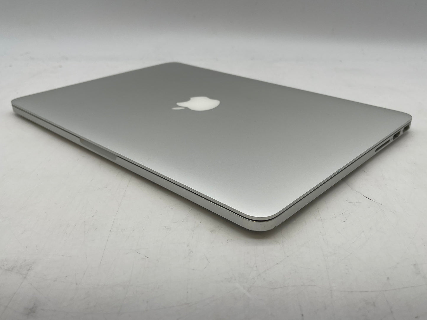 Apple 2015 MacBook Pro 13" Retina 3.1GHz i7 16GB RAM 1TB SSD - Very Good