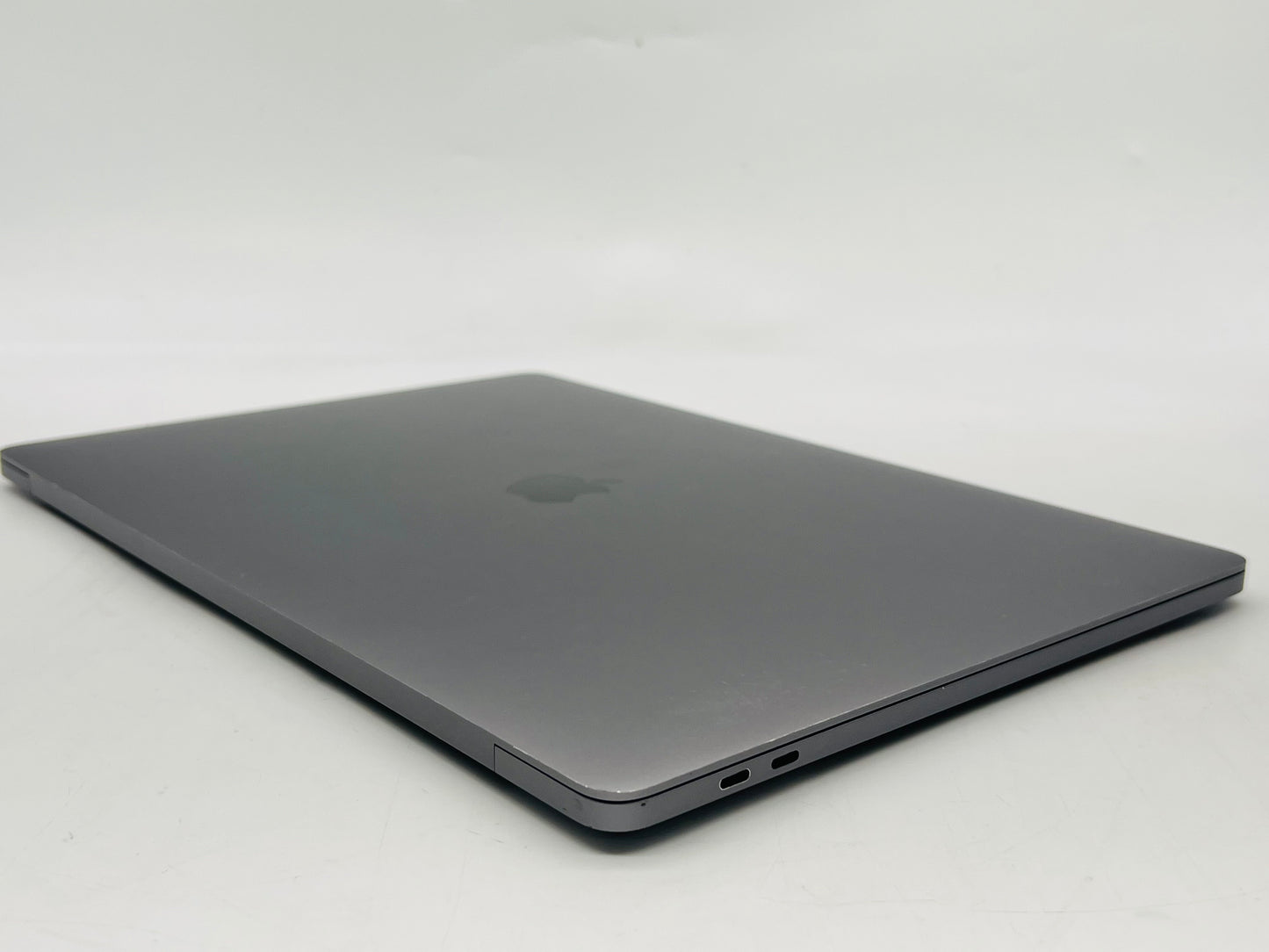 Apple 2019 16" MacBook Pro 2.6GHz i7 16GB RAM 512GB SSD RP5300M 4GB - Very Good