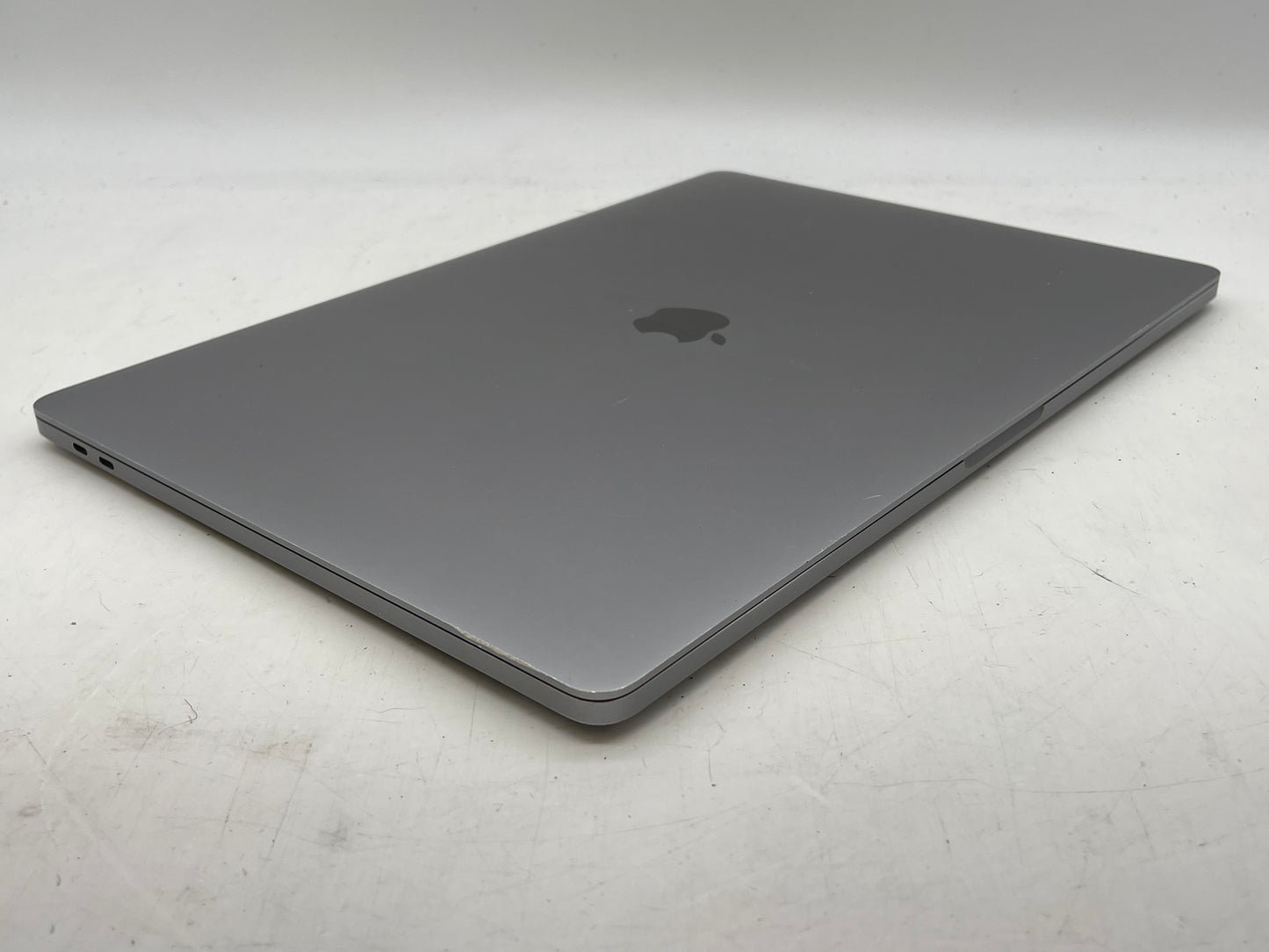 Apple 2019 16" MacBook Pro 2.6GHz i7 16GB RAM 512GB SSD RP5300M 4GB - READ