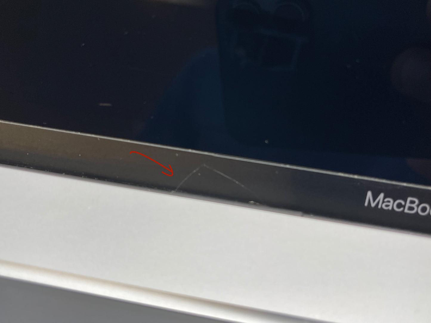 Apple 2019 16" MacBook Pro 2.6GHz i7 16GB RAM 512GB SSD RP5300M 4GB - READ