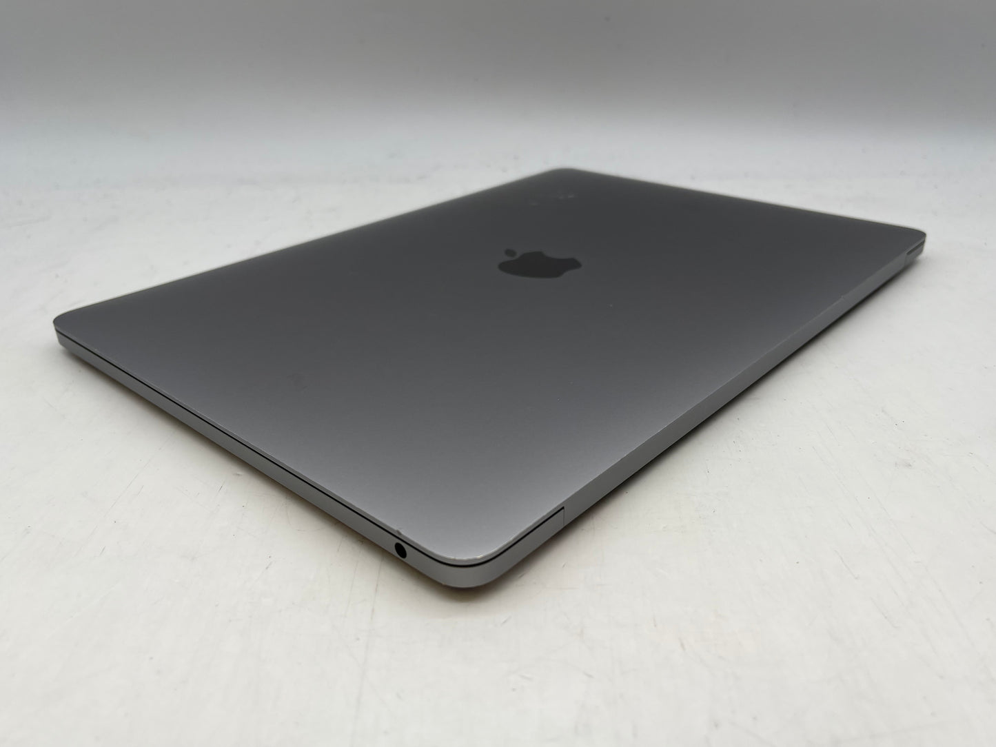 Apple 2020 MacBook pro 13" M1 3.2GHz (8-Core GPU) 16GB RAM 256GB SSD - Very Good