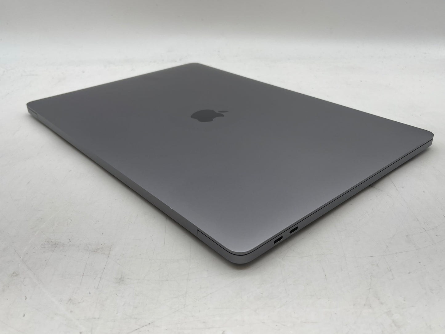 Apple 2019 16" MacBook Pro 2.3GHz 8-Core i9 32GB 1TB SSD RP5500M 4GB - Very Good