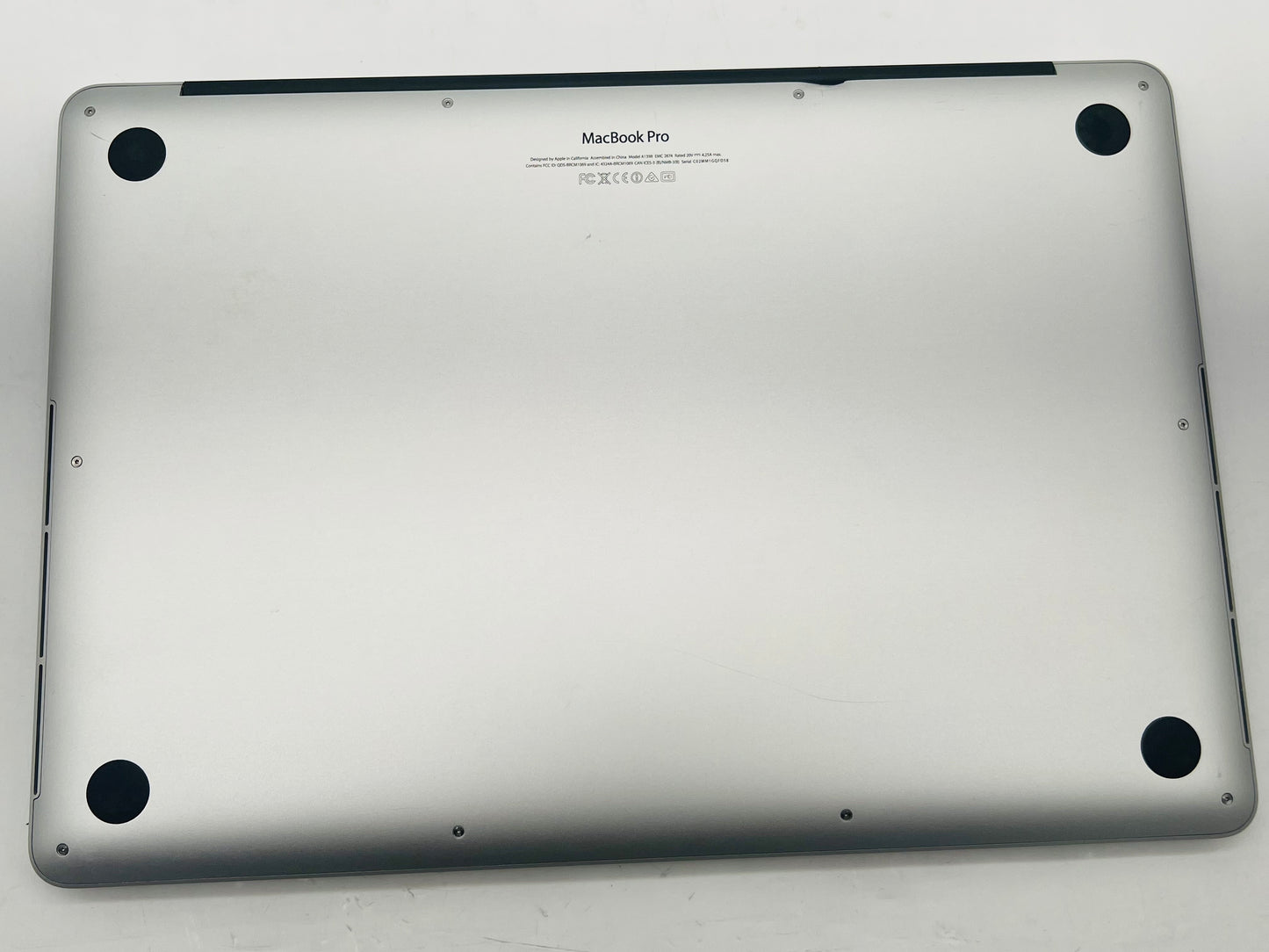 Apple 2013 Macbook Pro 15" 2Ghz Quad-Core i7 8gb 256gb SSD IIP 1536- Good