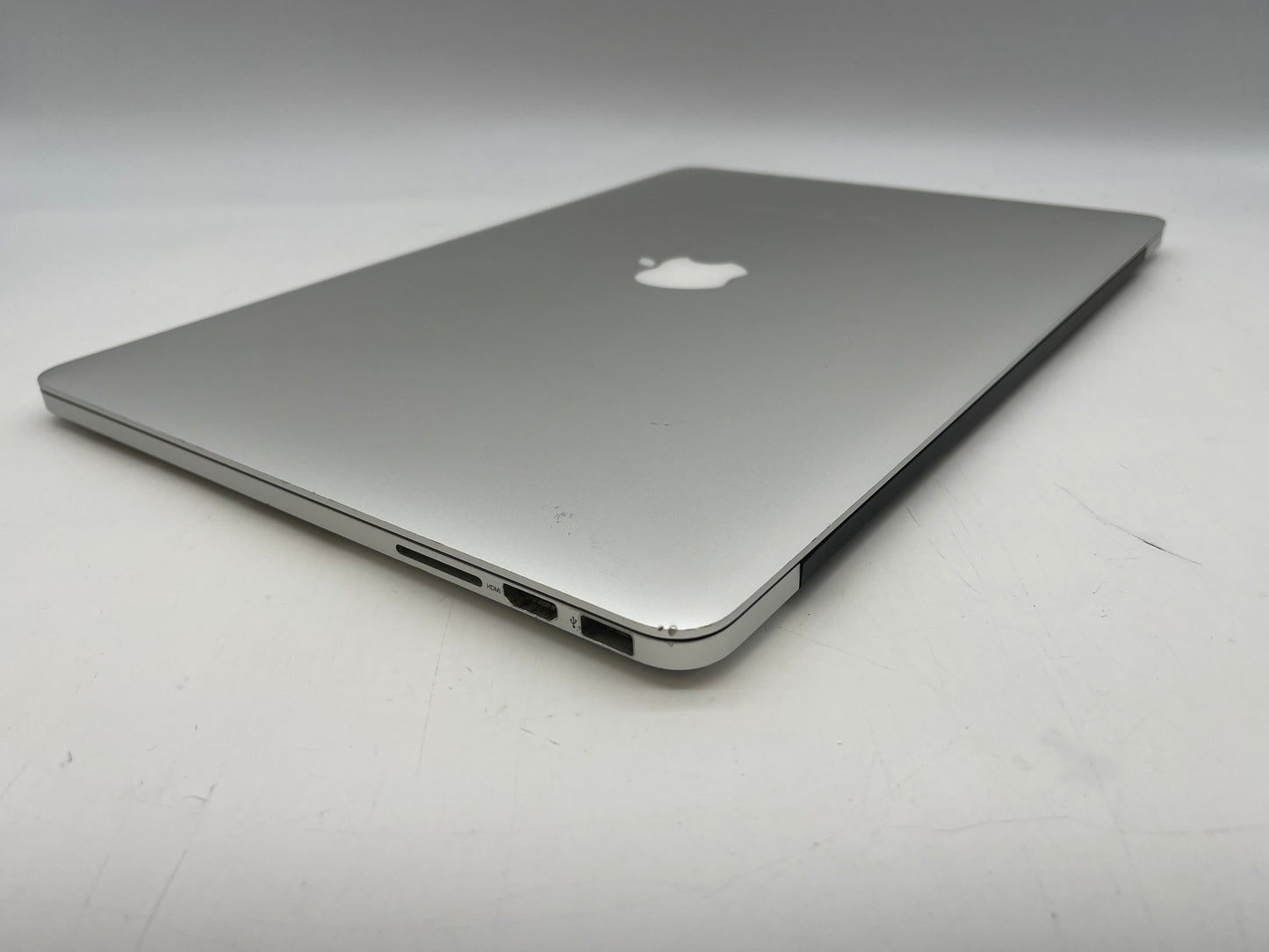 Apple 2014 MacBook Pro 15" Retina 2.5GHz i7 16GB RAM 512GB SSD GT750M - Good