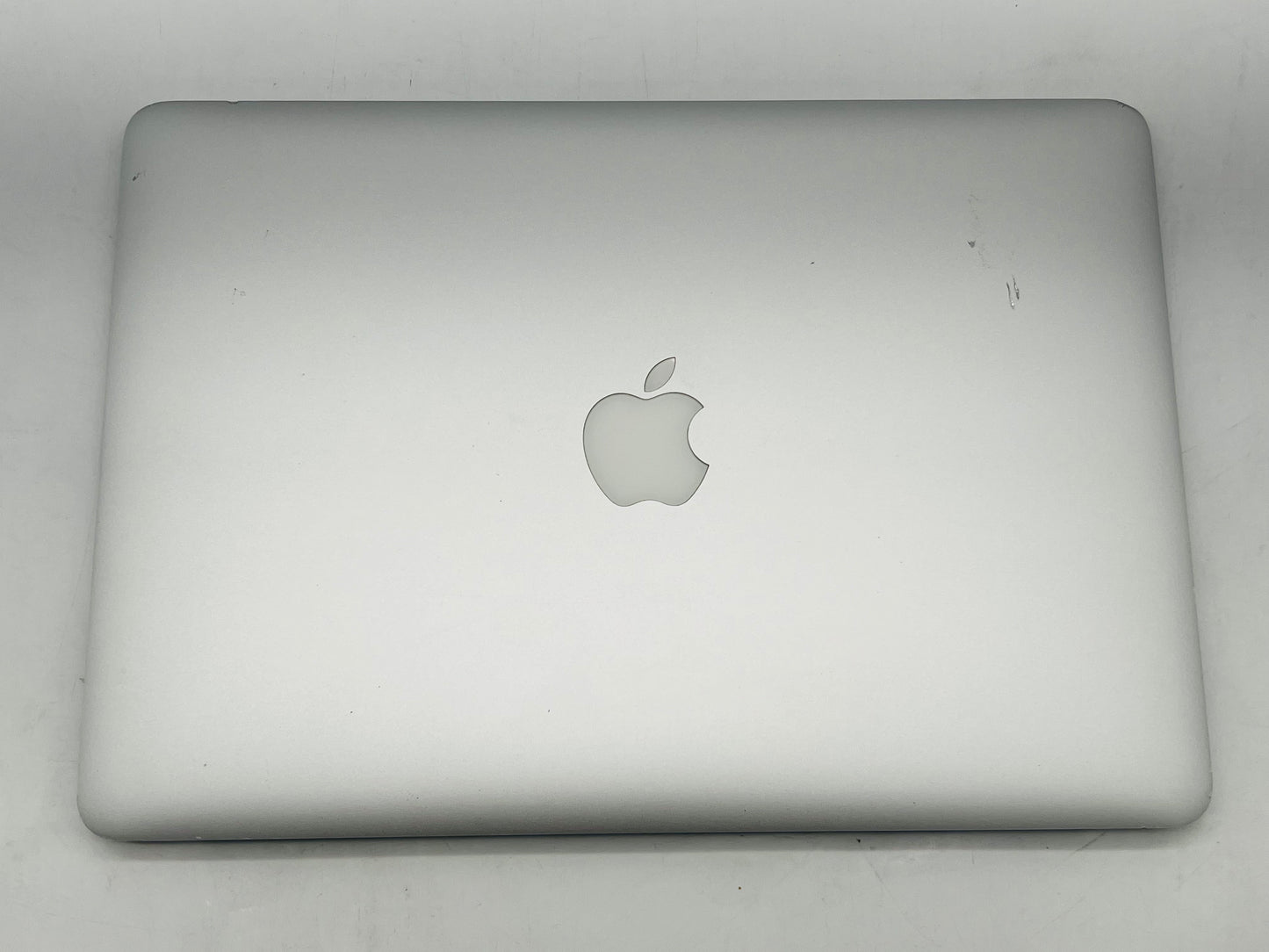 Apple 2017 Macbook Air 13" 1.8 GHz Dual-Core i5 8GB 128GB SSD IHDG- Very Good