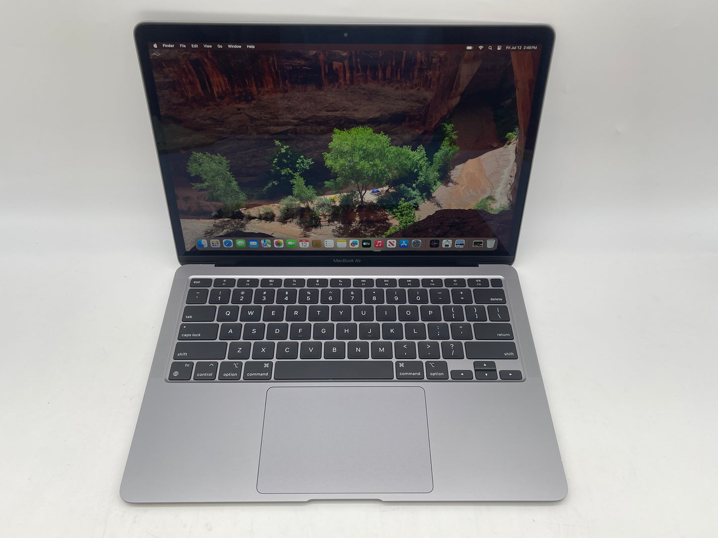 Apple 2020 MacBook Air M1 3.2GHz (7-Core GPU) 8GB RAM 256GB SSD - Very Good