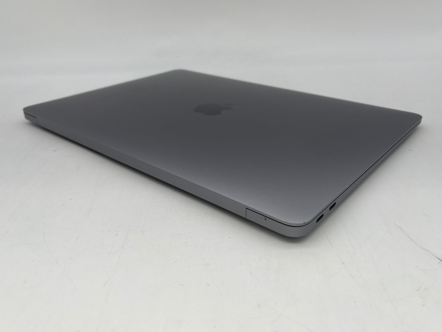 Apple 2020 MacBook Air M1 3.2GHz (7-Core GPU) 8GB RAM 256GB SSD - Very Good