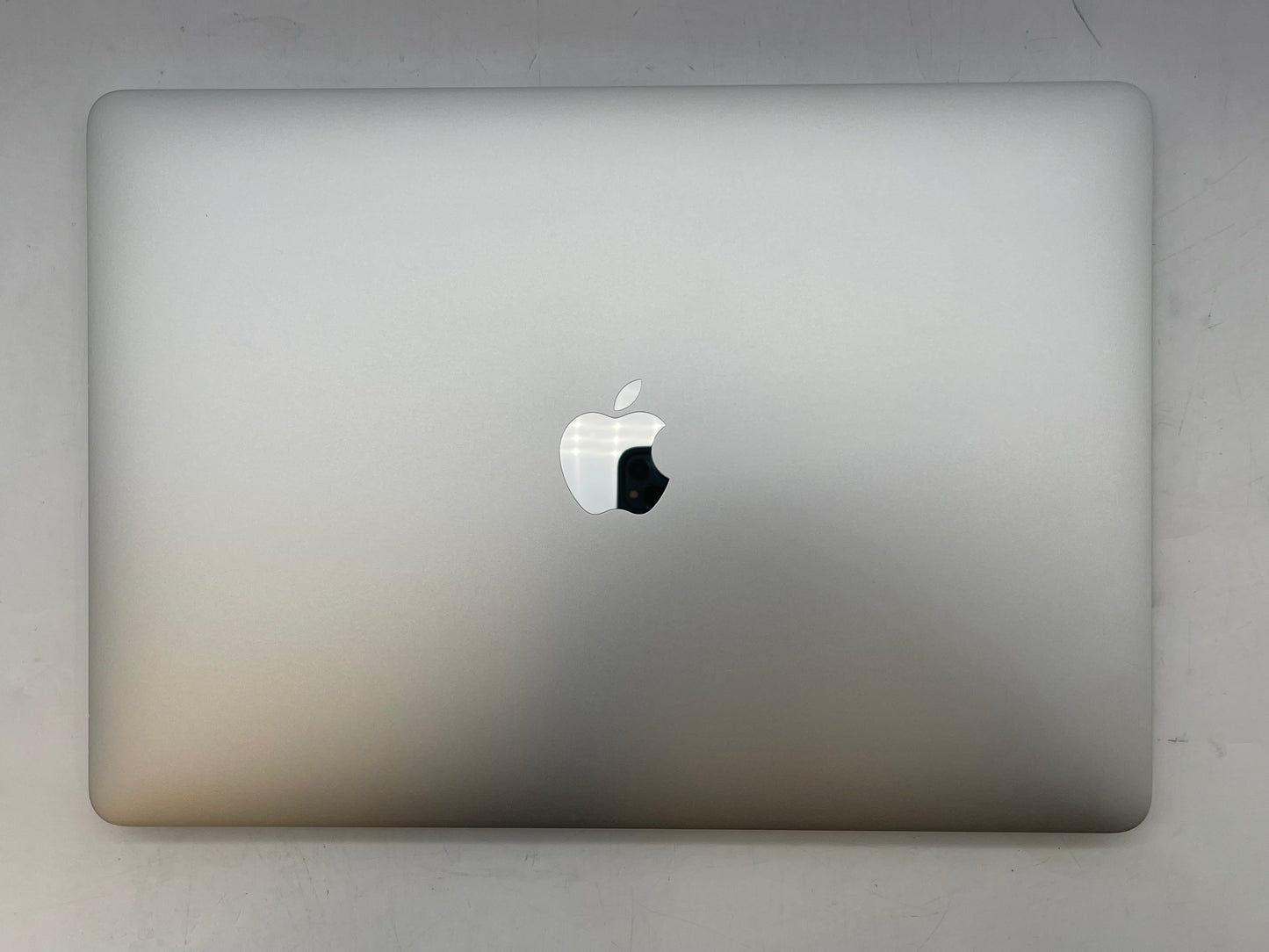 Apple 2020 MacBook pro 13" M1 3.2GHz (8-Core GPU) 16GB RAM 512GB SSD - Good