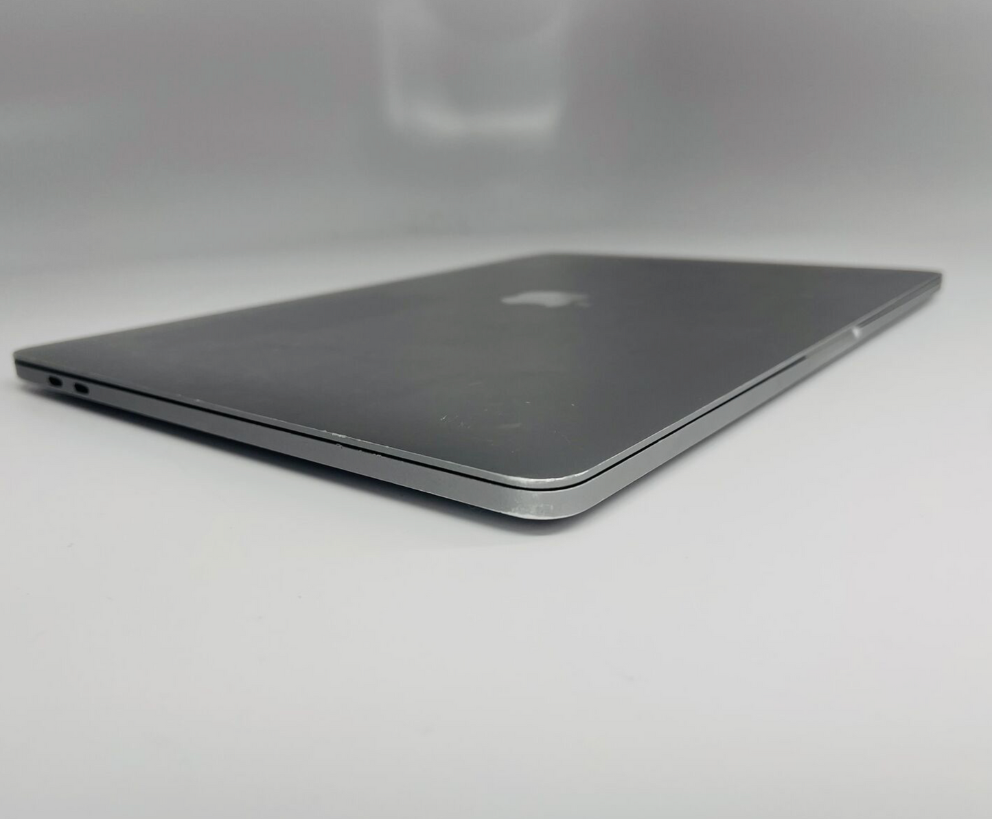 Apple 2019 Macbook Pro 13" 1.4 GHZ Quad Core i5 8GB 512GB SSD