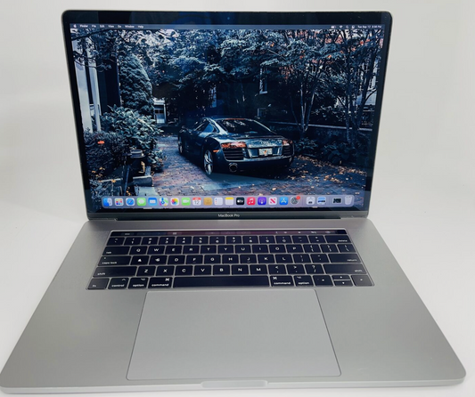 Apple 2016 Macbook Pro 15" 2.7 GHZ Quad Core i7 16GB 512GB RP 460
