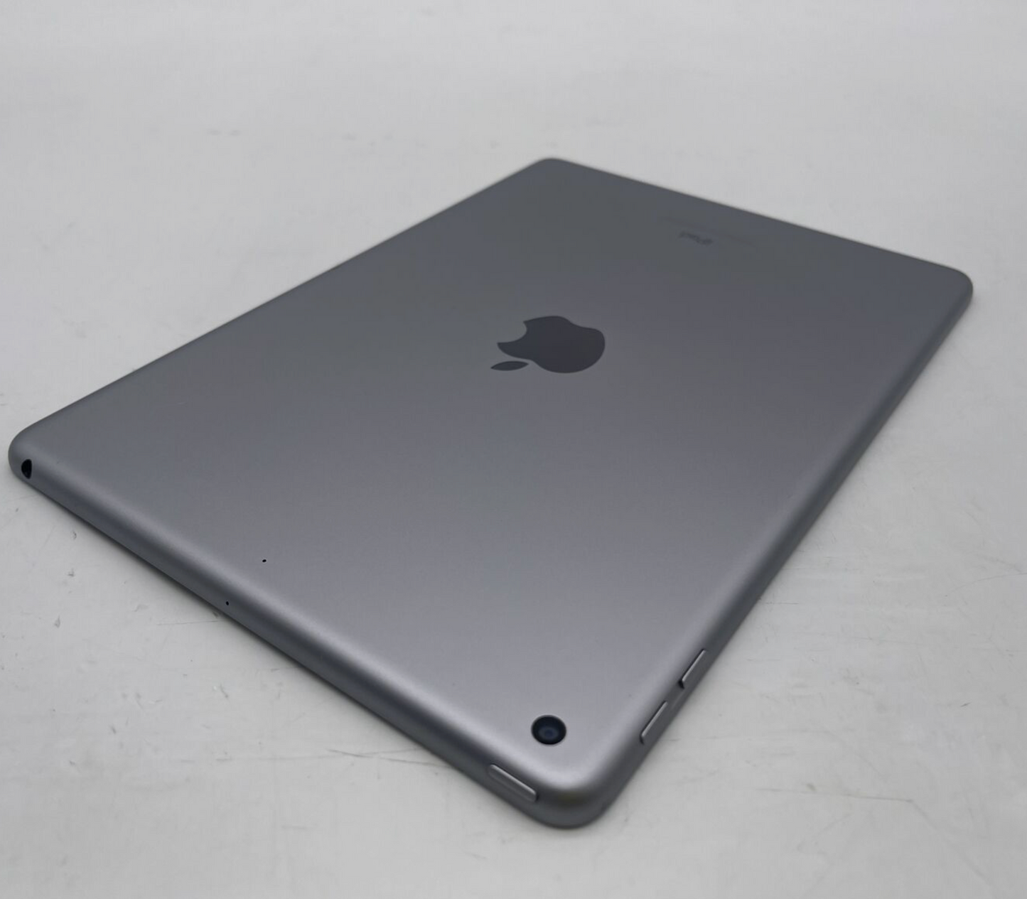 Apple 2016 IPad 6th Generation 32GB "Space Gray"