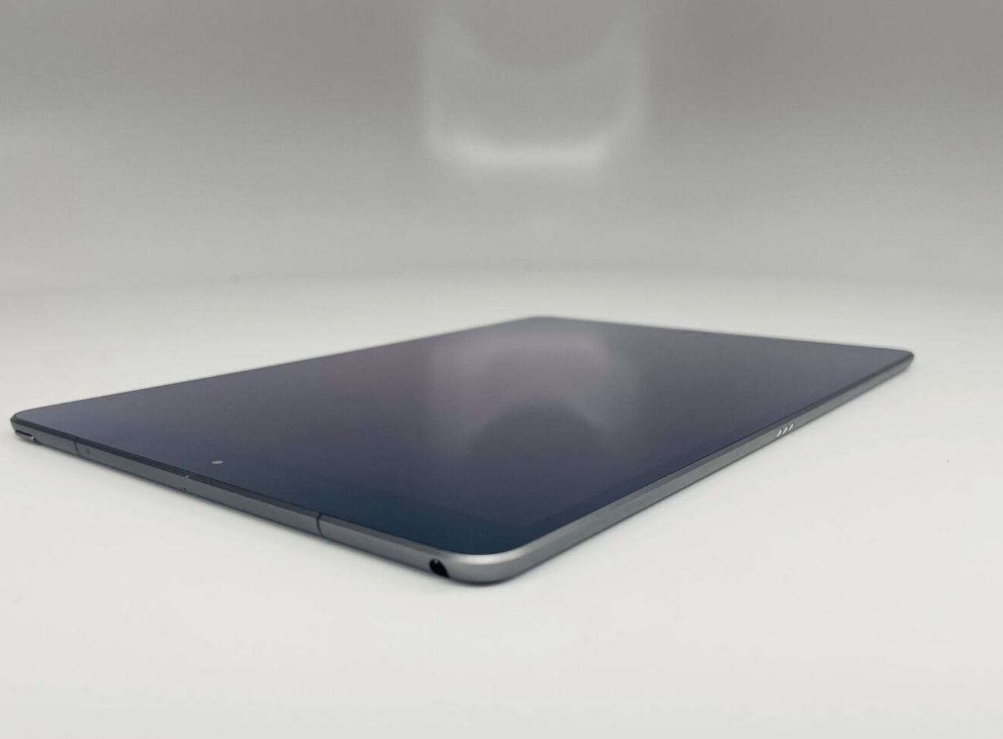 Apple iPad Air 3rd Generation 64gb "Space Gray" Cellular