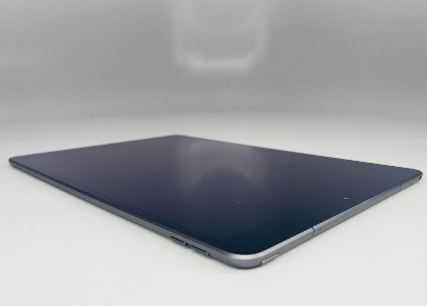 Apple iPad Air 3rd Generation 64gb "Space Gray" Cellular