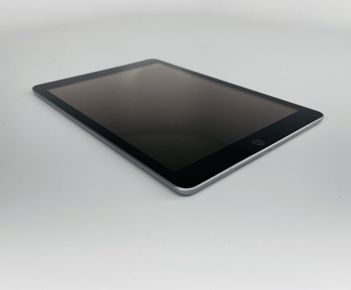 Apple 2016 IPad 6th Generation 32GB "Space Gray" Cellular