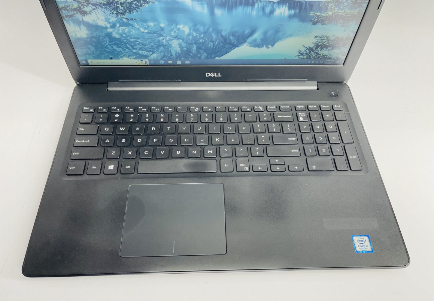 Dell 2019 Latitude 3590 i5 8250U 1.6GHz 4 Cores 8GB 256GB SSD Intel 620