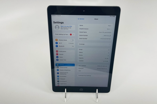 Apple 2019 iPad 7th Generation 32GB "Space Gray"