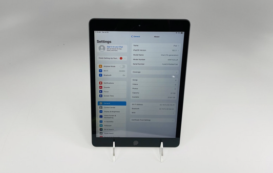Apple 2019 iPad 7th Generation 32GB "Space Gray"