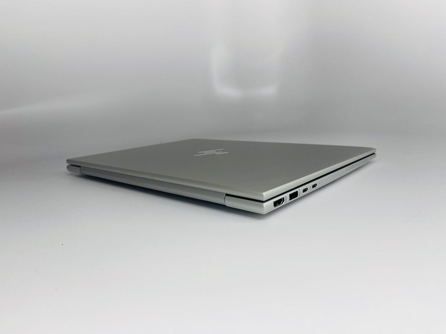 HP Elitebook 840 G10 14" I5-1335U 512GB SSD 16GB W10P Webcam